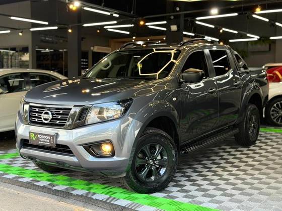 NISSAN FRONTIER 2.3 16V TURBO DIESEL ATTACK CD 4X4 AUTOMÁTICO NISSAN FRONTIER 2.3 16V TURBO DIESEL ATTACK CD 4X4 AUTOMÁTICO